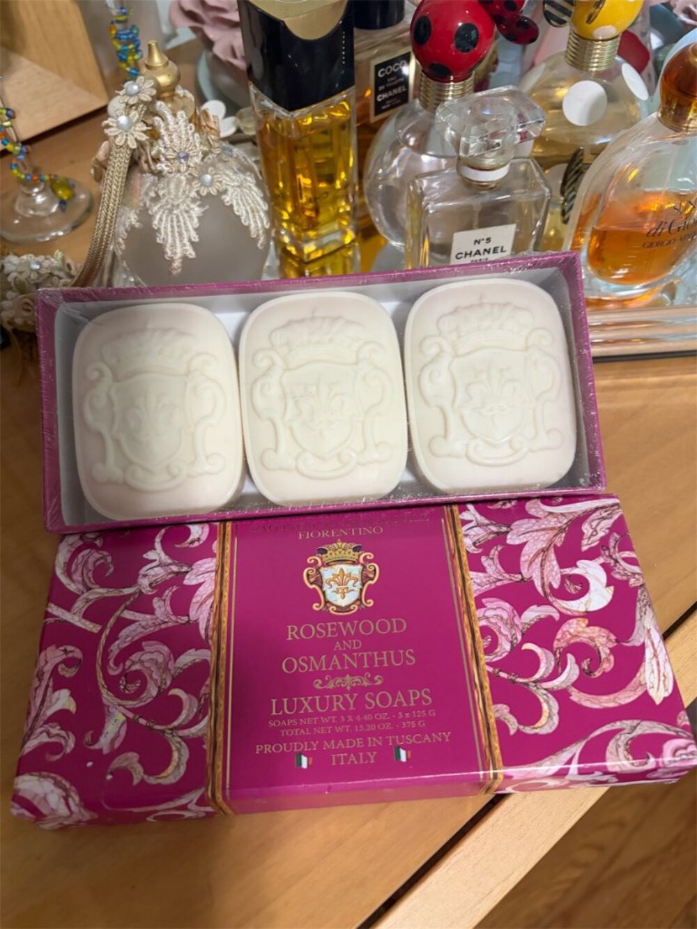 LUXURY SOAPS IN GIFT BOX